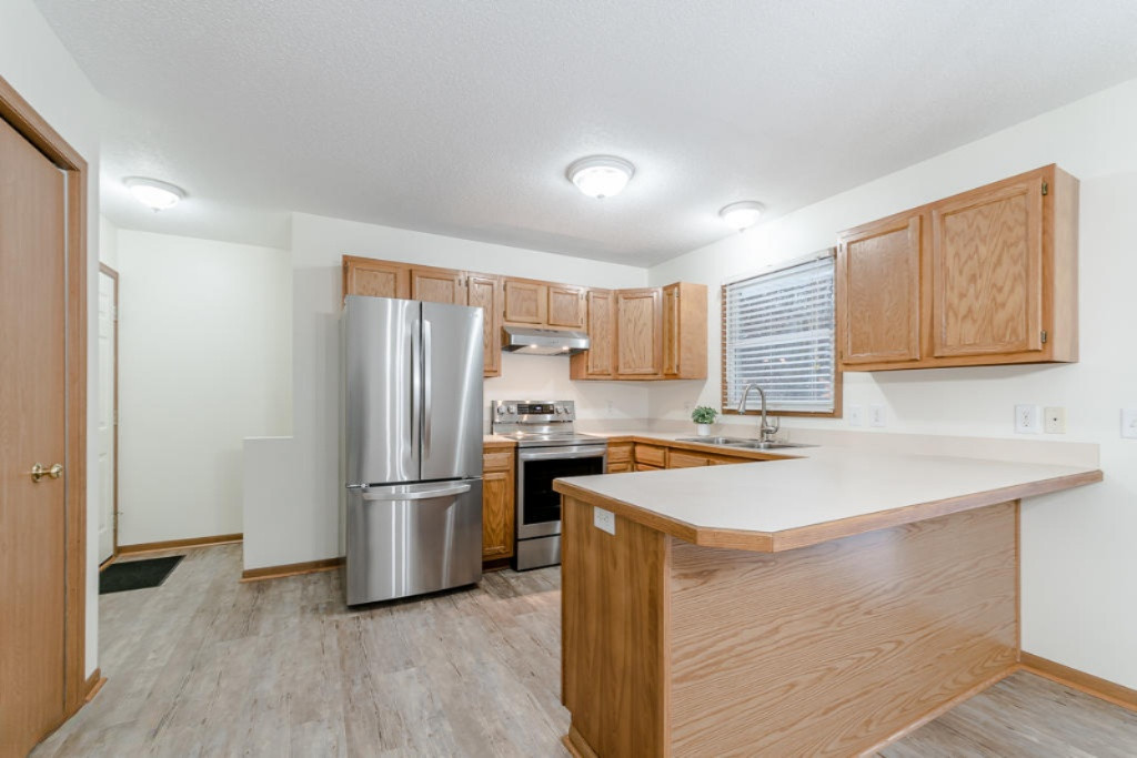 14800 Timber Lane Spring Lake, MI 49456 - Photo 5 of 32 14802TimberLn04Lores