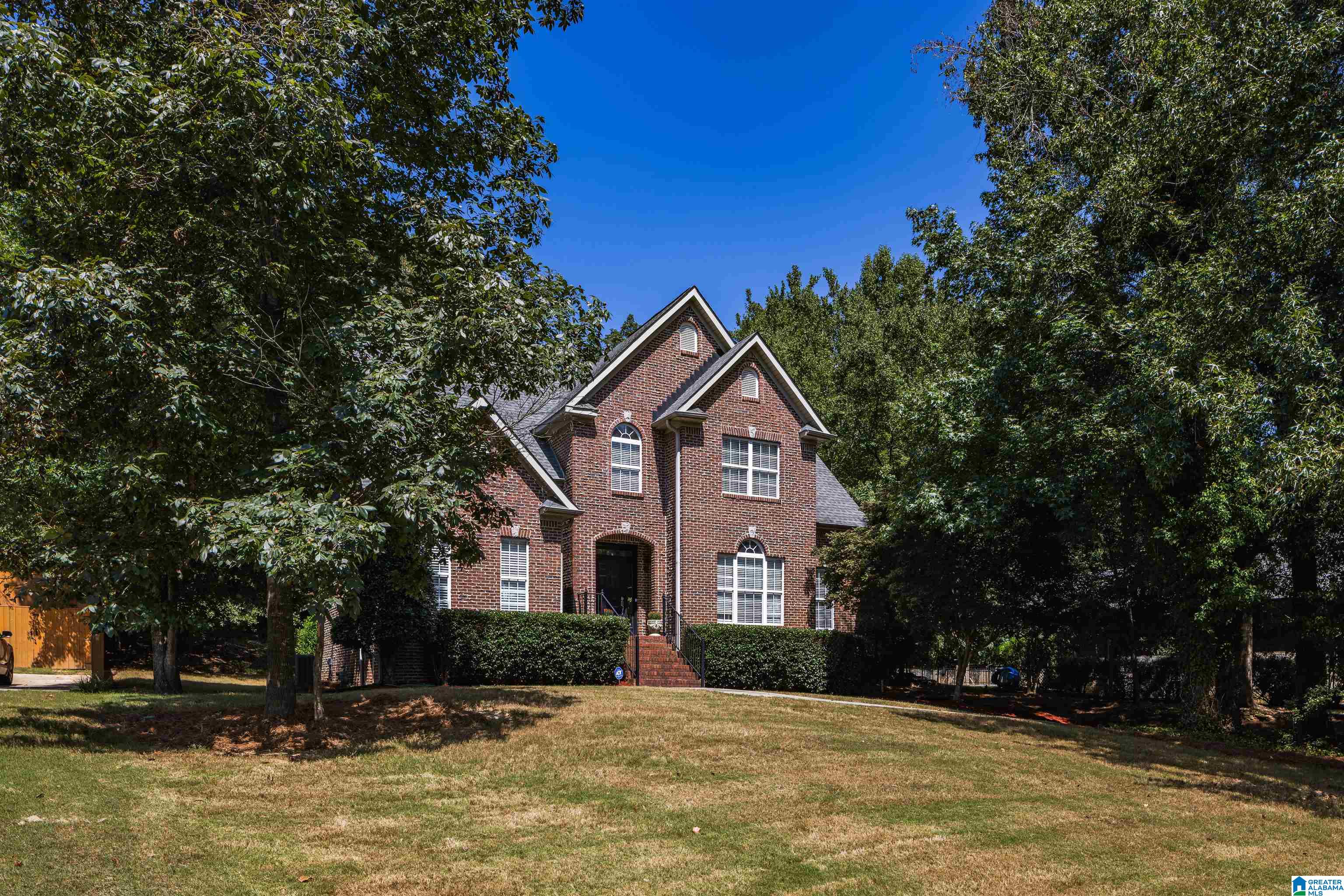 136 Hackberry Circle Chelsea, AL 35043 - Photo 2 of 49