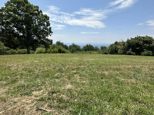 $350,000 | 1000 Sawyer Cemetery Road, Signal Mountain, TN 37377