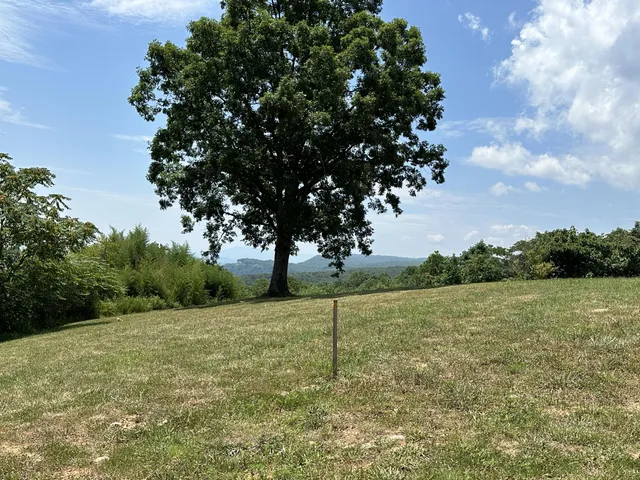 $350,000 | 1000 Sawyer Cemetery Road, Signal Mountain, TN 37377