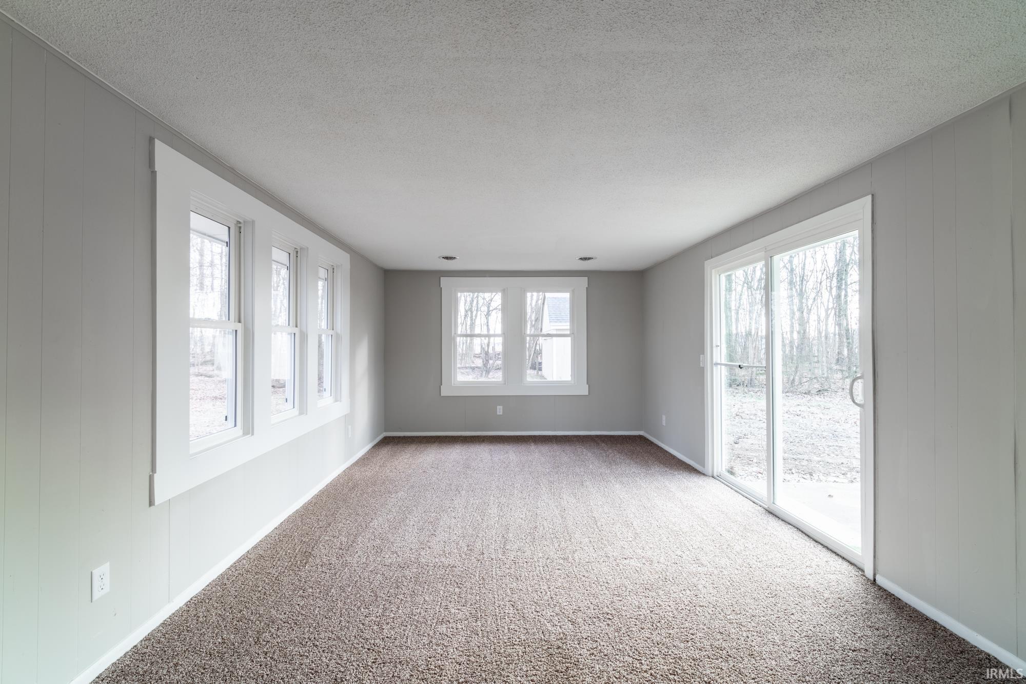 17624 Rupert Road Spencerville, IN 46788 - Photo 10 of 36 Gallery Image 10