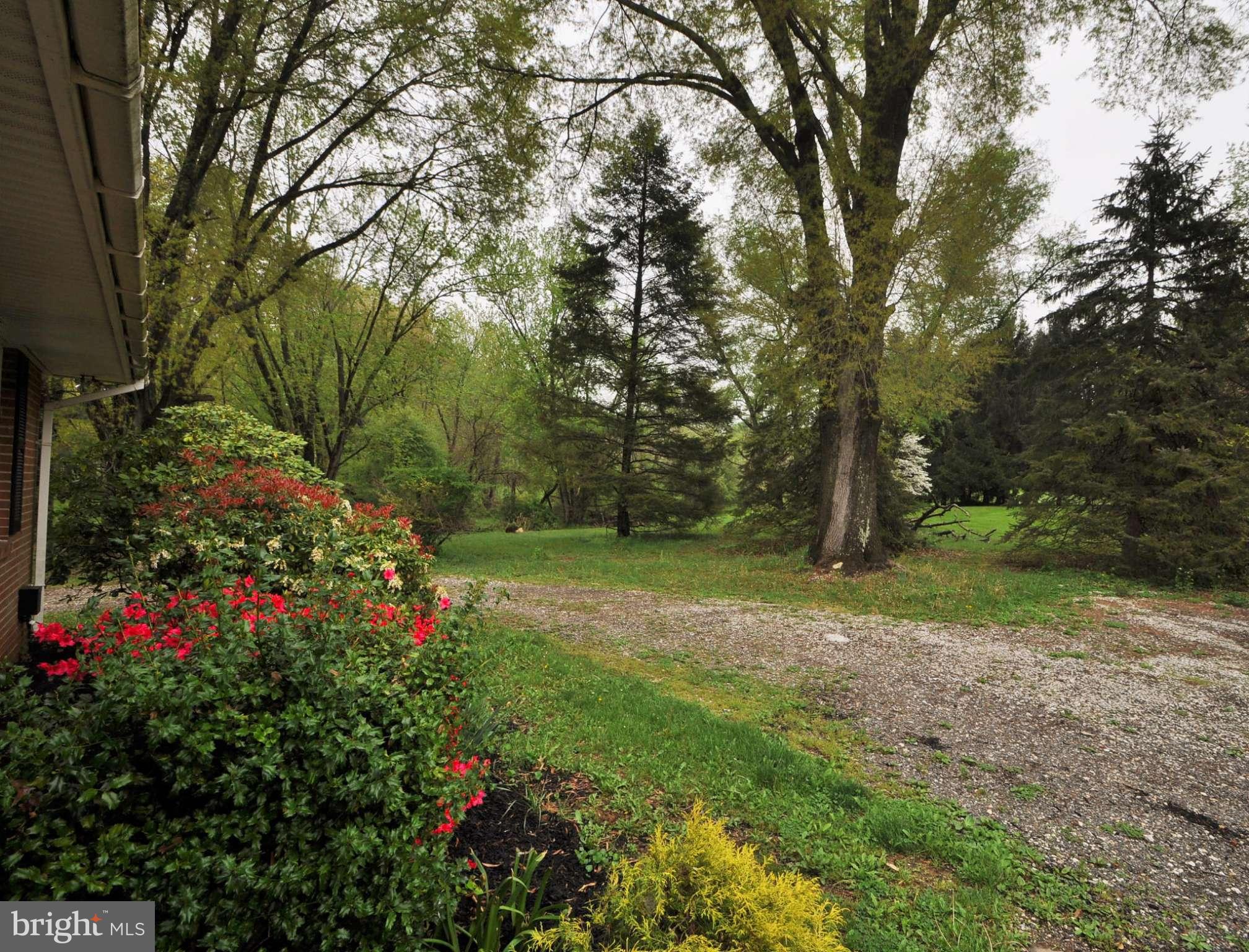 13718 Baldwin Mill Road Baldwin, MD 21013 - Photo 26 of 29 a view of a garden