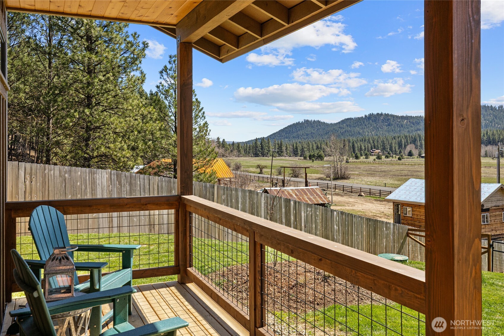 10692 Teanaway Road Cle Elum, WA 98922 - Photo 32 of 40