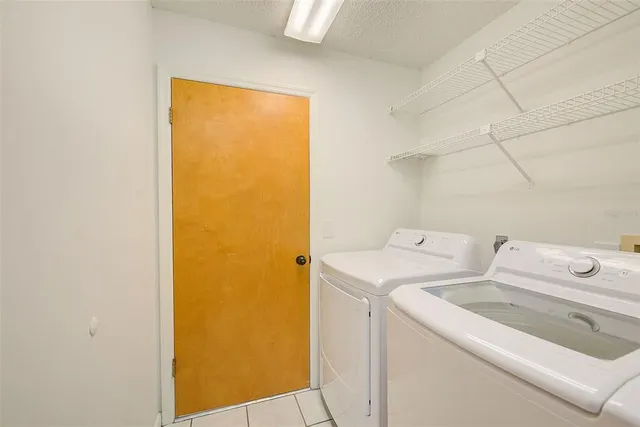 $405,500 | 1262 Dockside Drive, Lutz, FL 33559