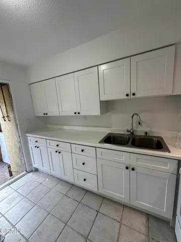 $2,425 | 17004 Downey Avenue, Unit 17004, Paramount, CA 90723