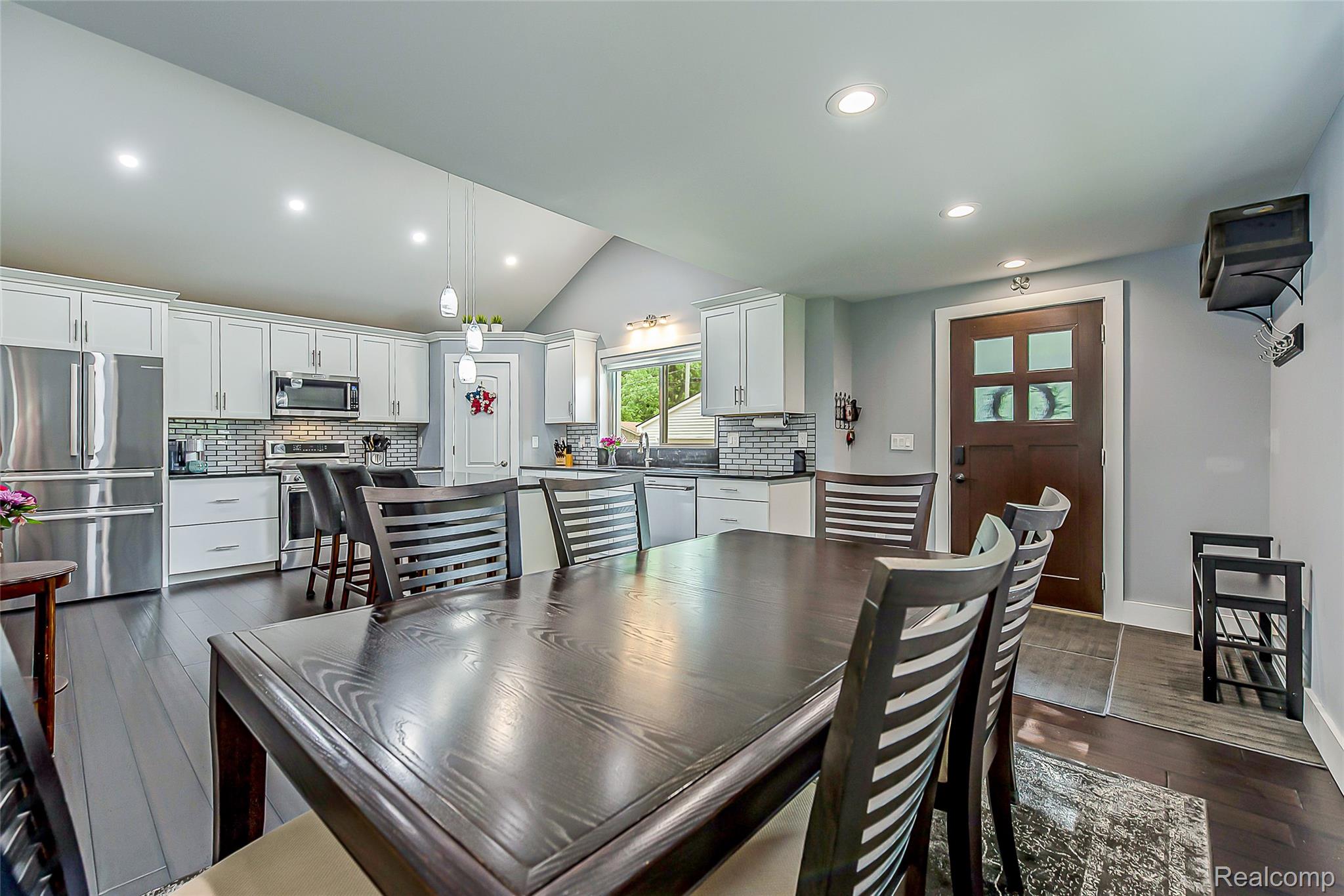 9137 Maltby Road Brighton, MI 48116 - Photo 15 of 40 DSC_6993-2.jpg