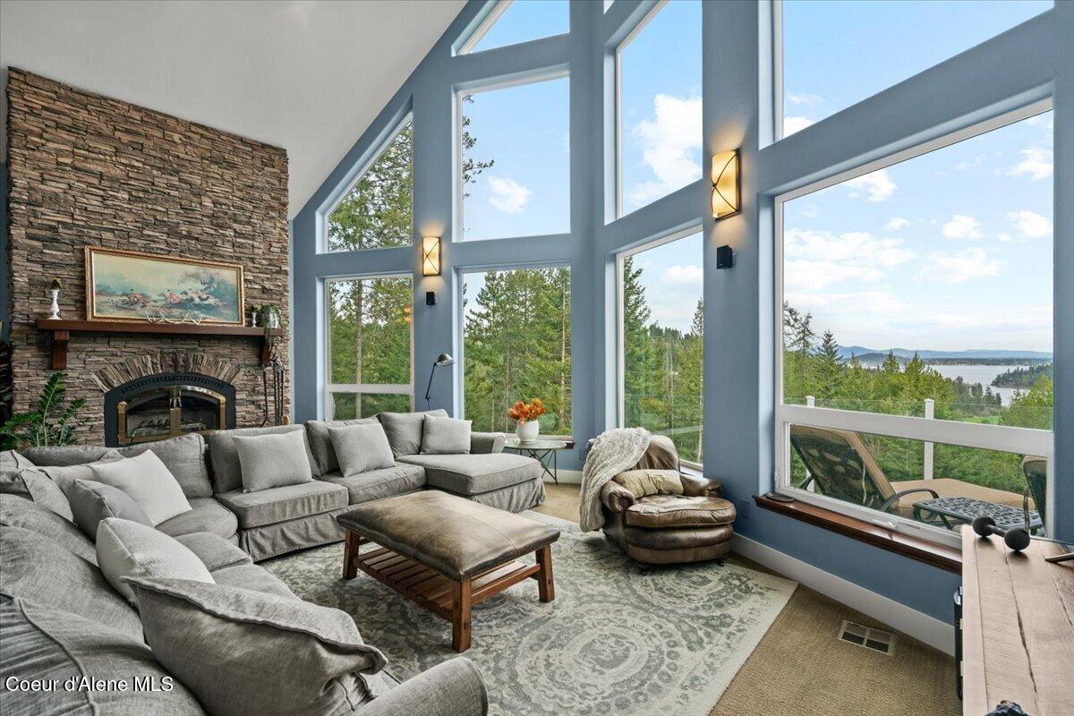 4177 East Eagles Mere Road Harrison, ID 83833 - Photo 17 of 100 16-Living Room