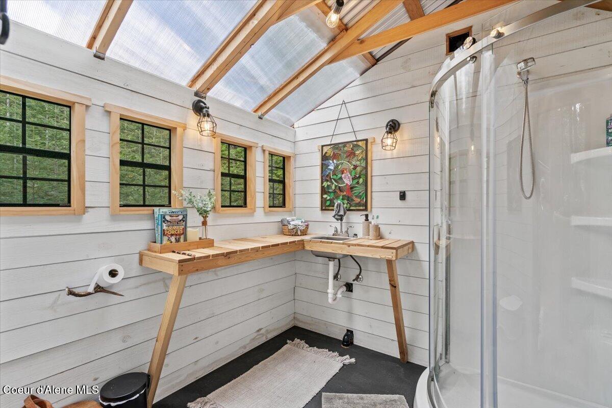 4177 East Eagles Mere Road Harrison, ID 83833 - Photo 97 of 100 90-Full Bathroom