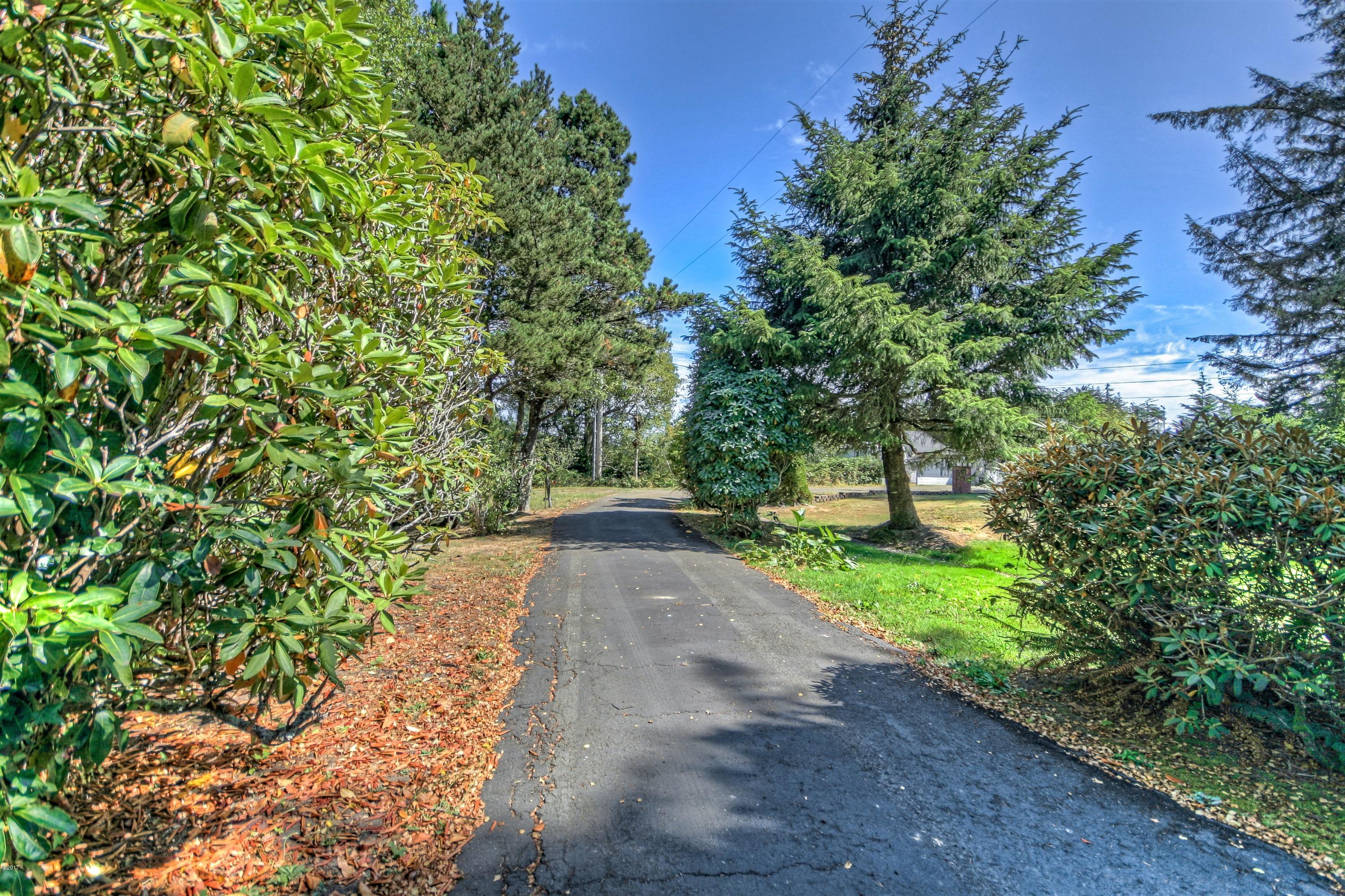 160 Southeast Hospital Hill Road Waldport, OR 97394 - Photo 30 of 30 OCI-26