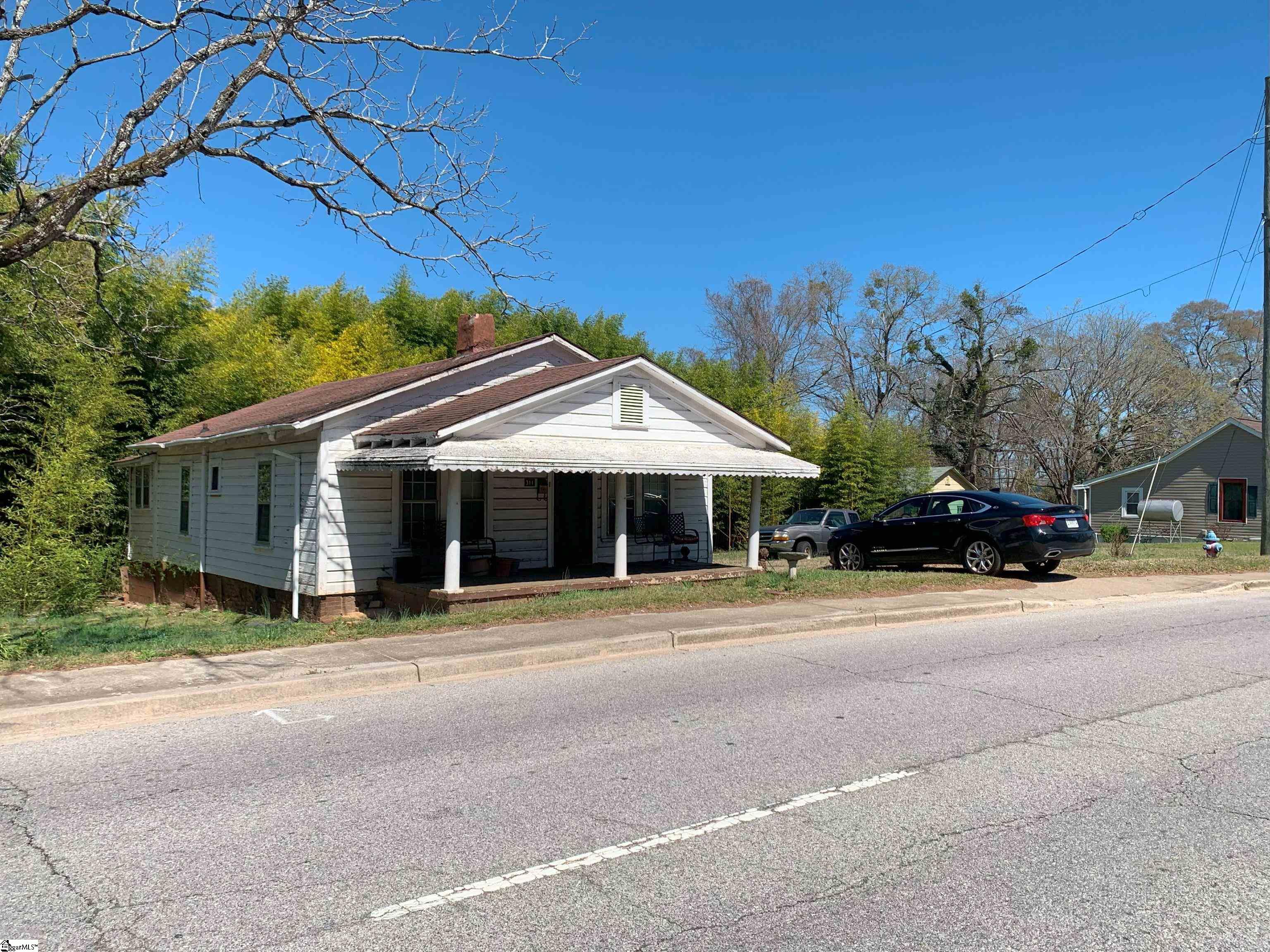 311 Arthur Boulevard Union, SC 29379 - Photo 3 of 19