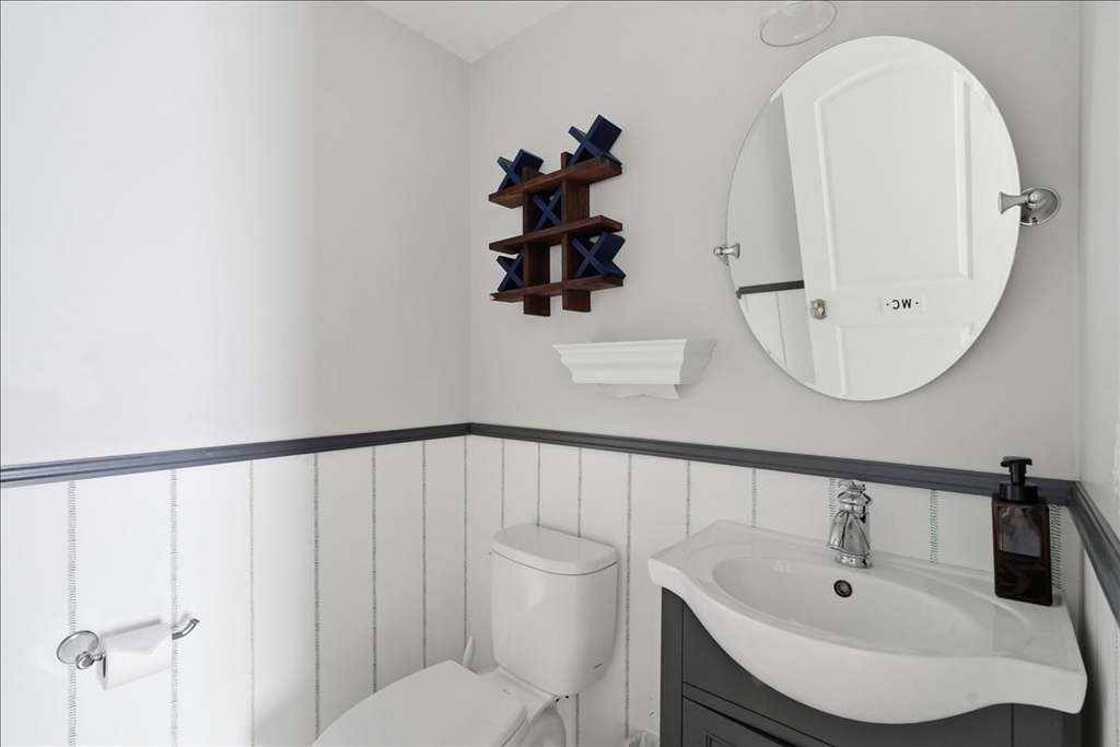 141 Wompatuck Road Hingham, MA 02043 - Photo 26 of 41