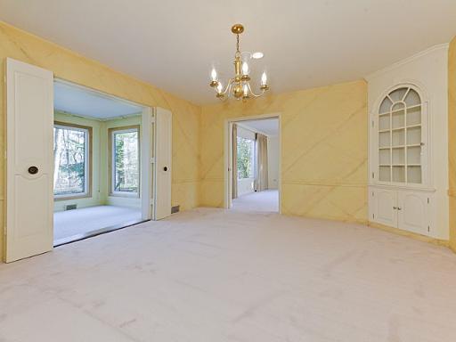 1985 Valley View Road Northfield, IL 60093 - Photo 4 of 16