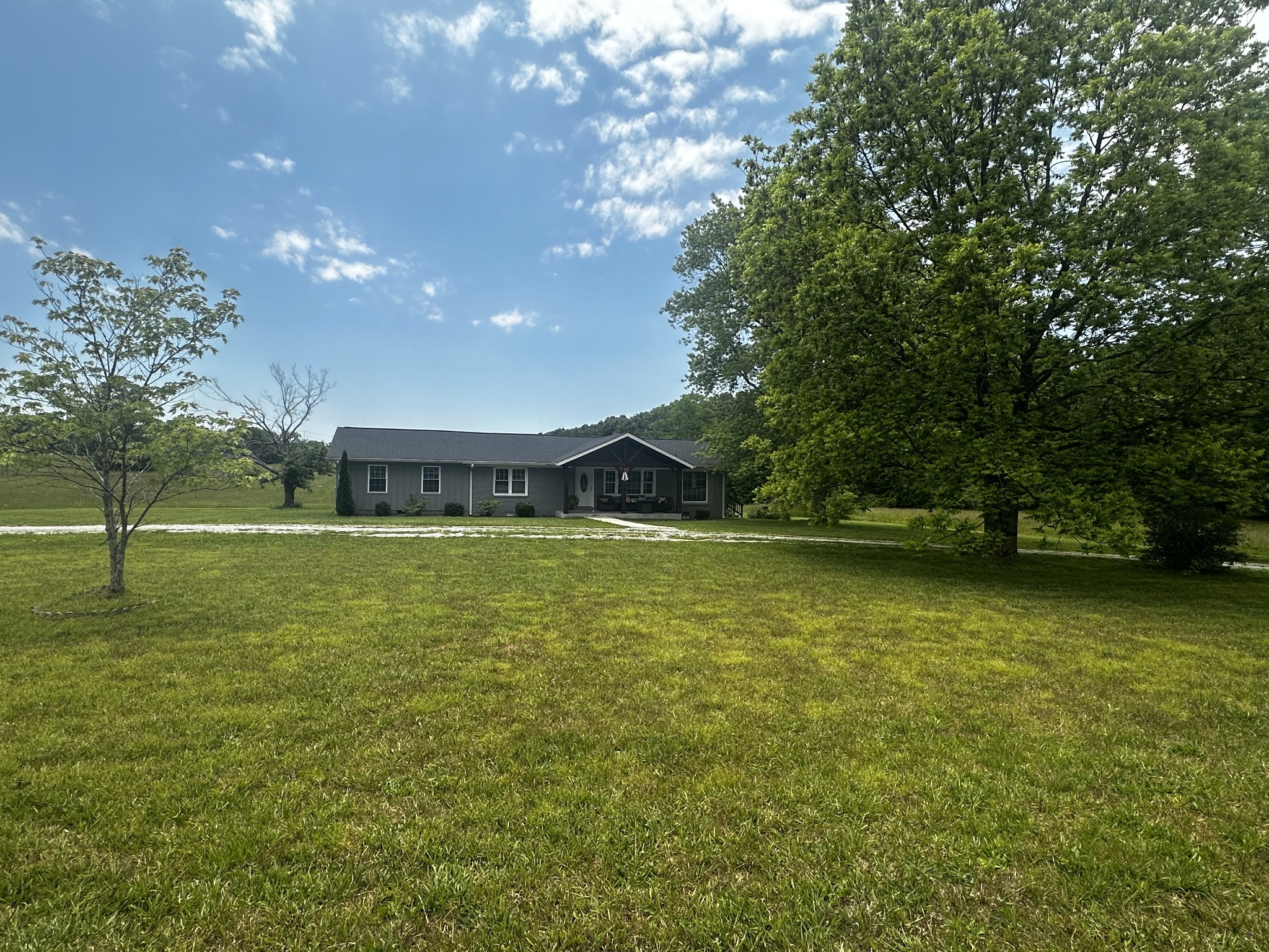 9 Caldwell Road Summertown, TN 38483 - Photo 5 of 34