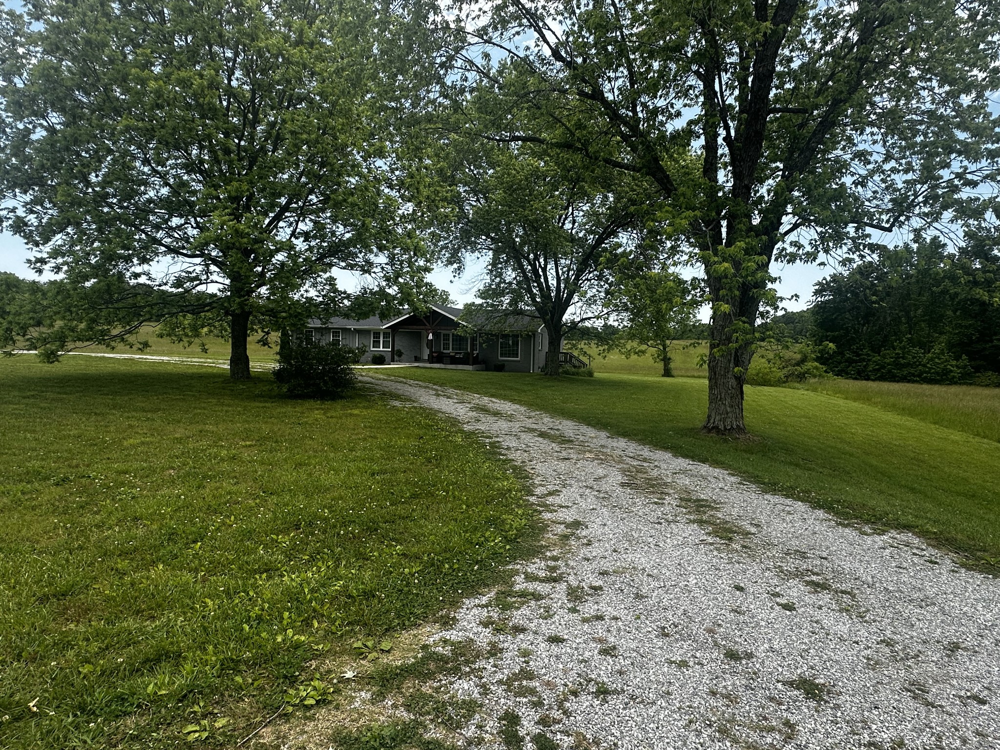 9 Caldwell Road Summertown, TN 38483 - Photo 7 of 34