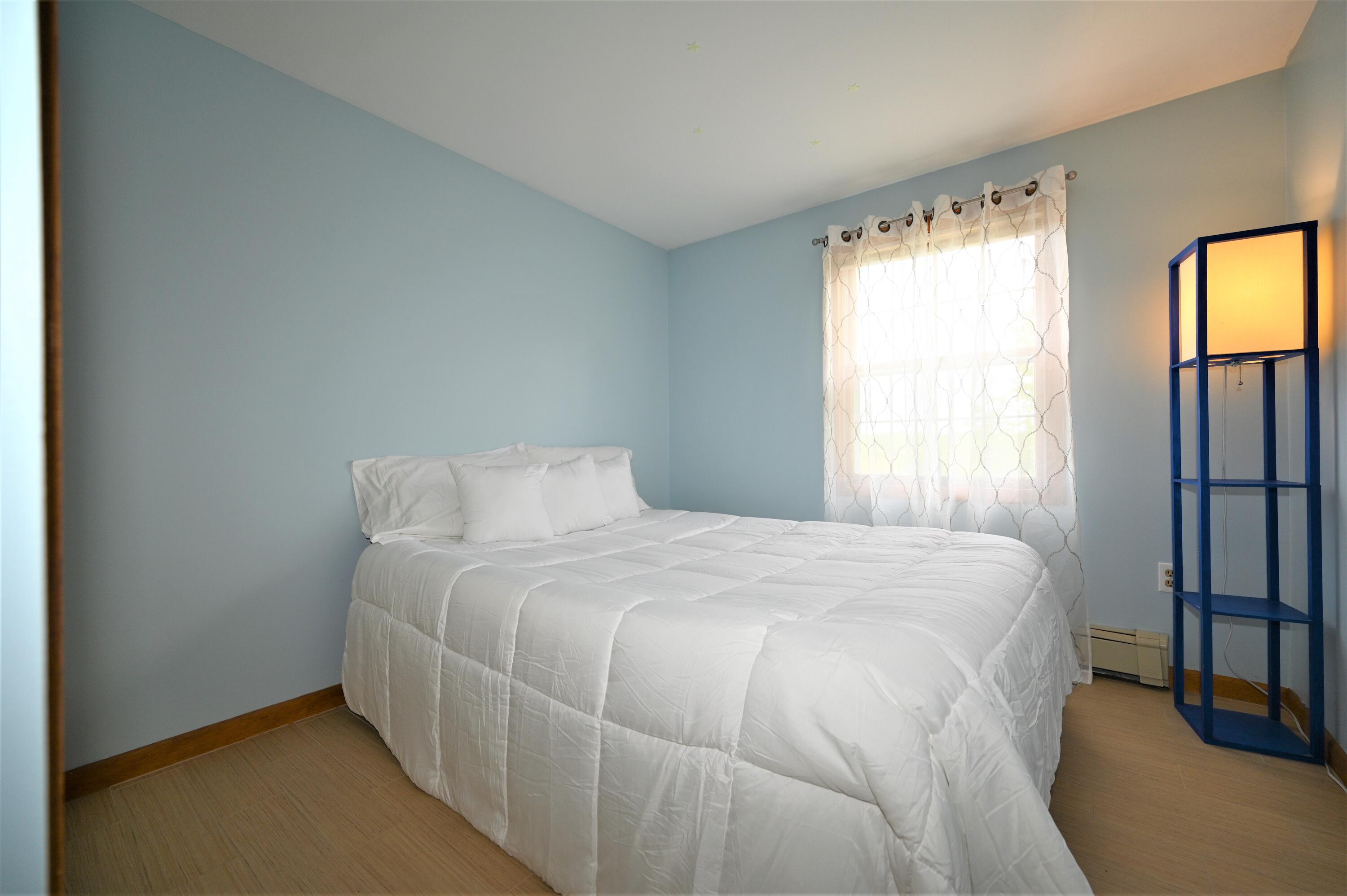 57 Longfellow Road Gorham, ME 04038 - Photo 20 of 29 2nd bedroom