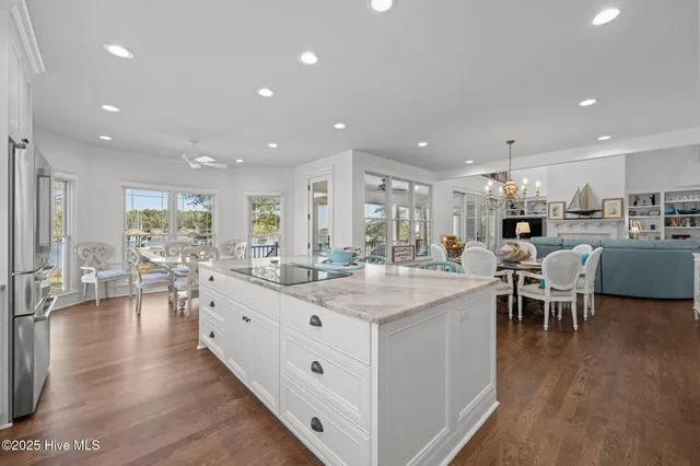 $1,298,000 | 1202 Neuse Drive, Oriental, NC 28571