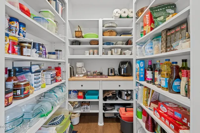 $1,298,000 | 1202 Neuse Drive, Oriental, NC 28571