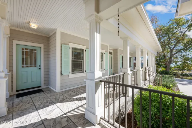 $1,298,000 | 1202 Neuse Drive, Oriental, NC 28571