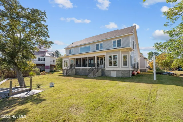 $1,298,000 | 1202 Neuse Drive, Oriental, NC 28571