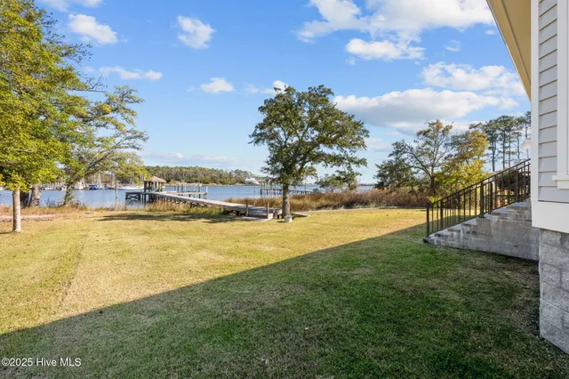 $1,298,000 | 1202 Neuse Drive, Oriental, NC 28571