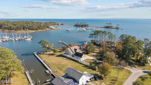 $1,298,000 | 1202 Neuse Drive, Oriental, NC 28571