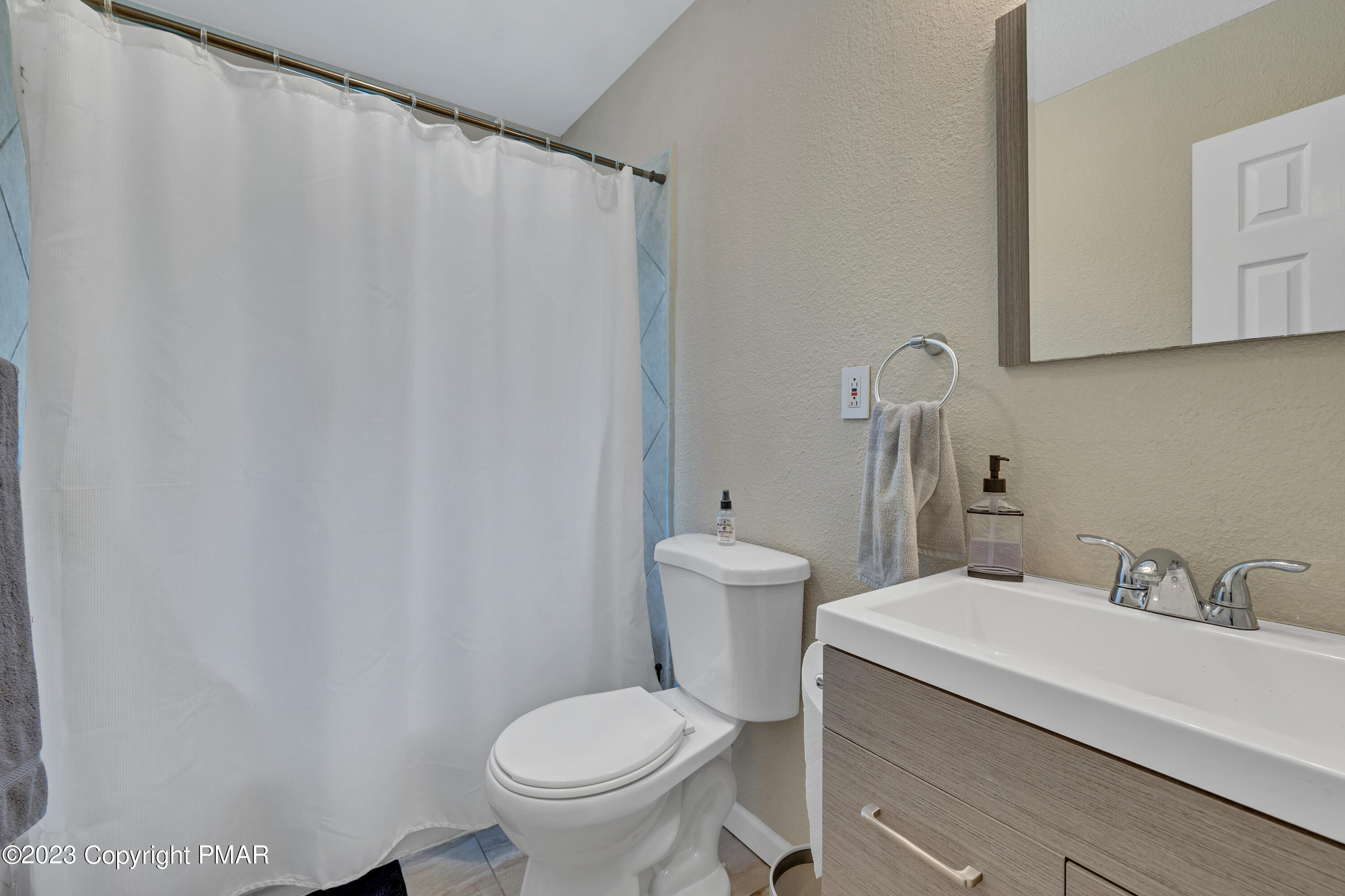 5085 Pine Ridge Road North East Stroudsburg, PA 18302 - Photo 18 of 45 Photo-47