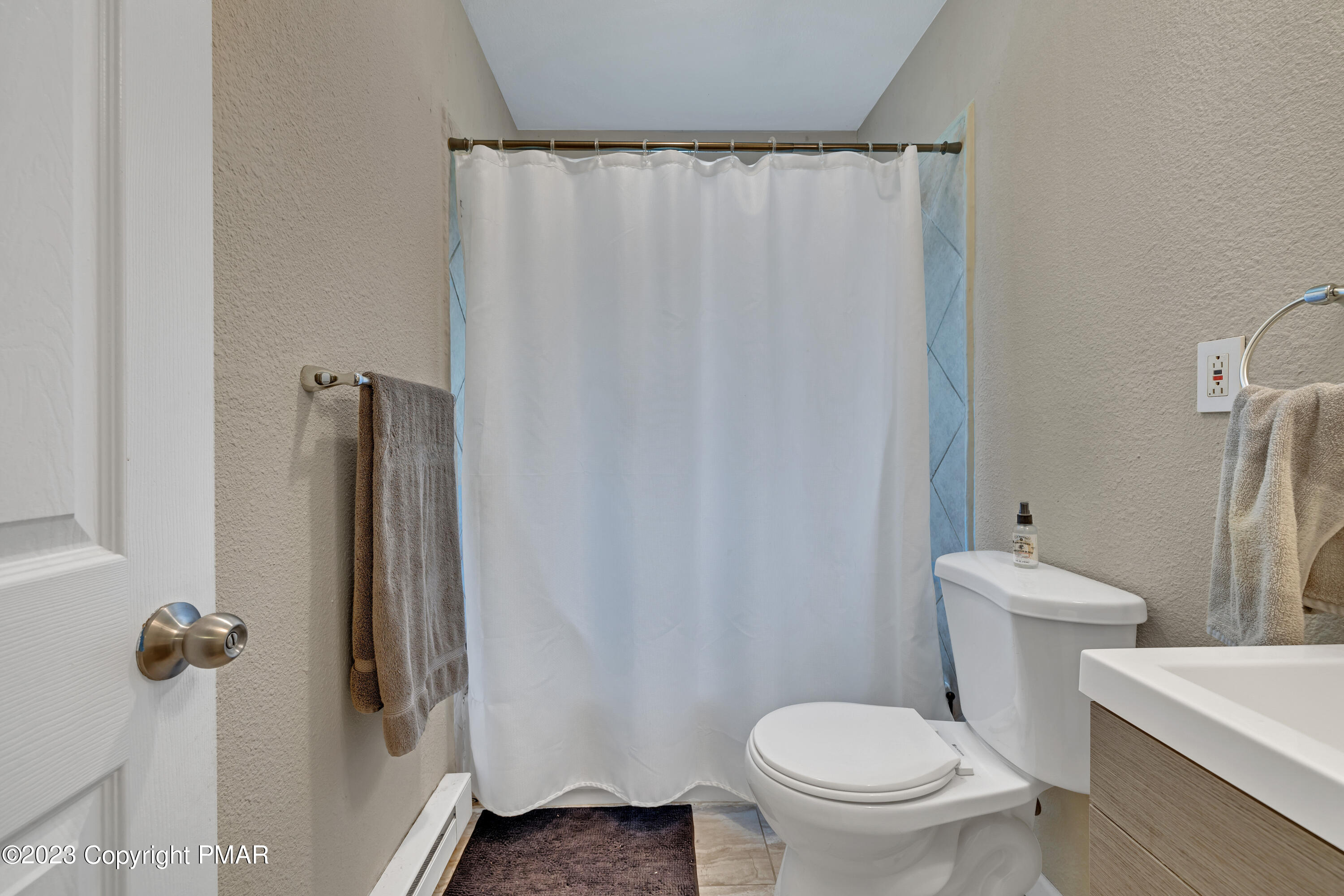 5085 Pine Ridge Road North East Stroudsburg, PA 18302 - Photo 19 of 45 Photo-46
