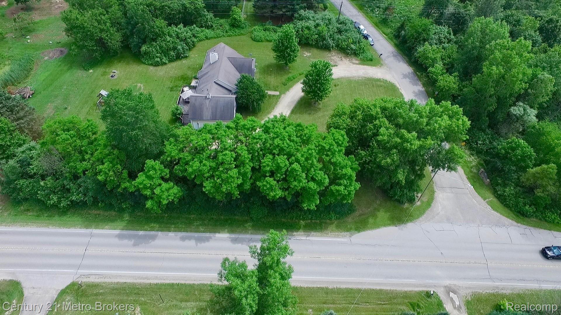 3511 Timber Ridge Drive Metamora, MI 48455 - Photo 50 of 53 Raw.00_06_26_16