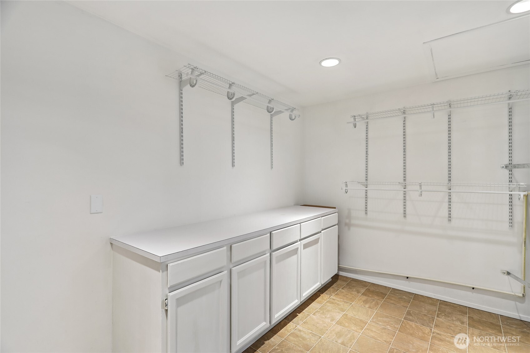 28601 Southeast 225th Street Maple Valley, WA 98038 - Photo 26 of 40 a view of utility room