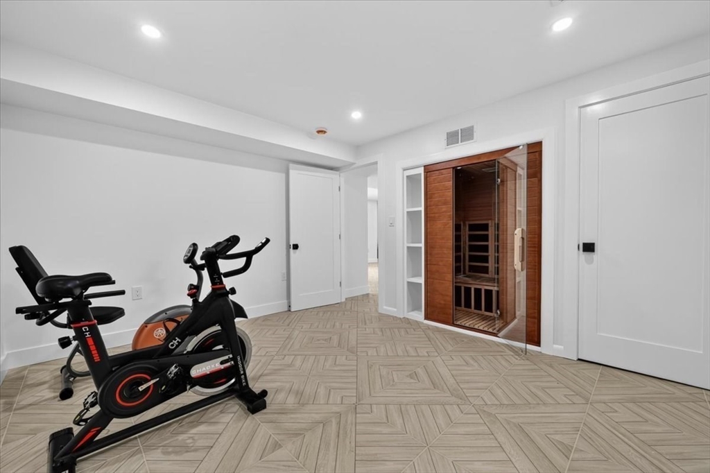 101 Hackensack Road Boston, MA 02467 - Photo 33 of 39