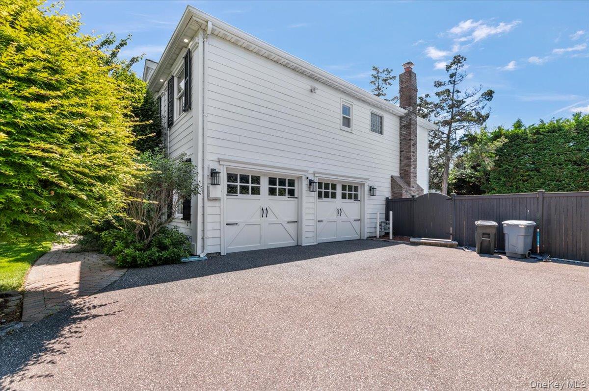 100 Cabot Road Massapequa, NY 11758 - Photo 42 of 49