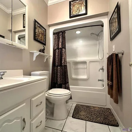 $299,000 | 919 Delmar Avenue, Bayou Vista, LA 70380