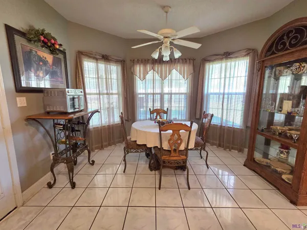 $299,000 | 919 Delmar Avenue, Bayou Vista, LA 70380