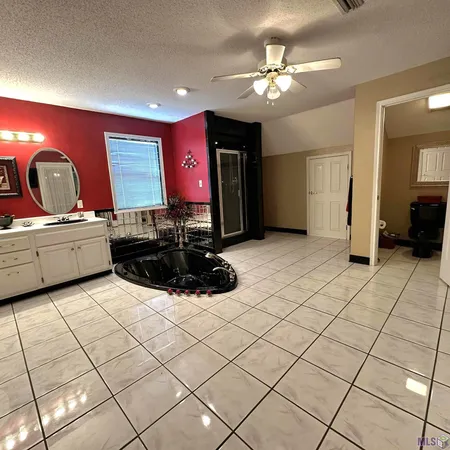 $299,000 | 919 Delmar Avenue, Bayou Vista, LA 70380