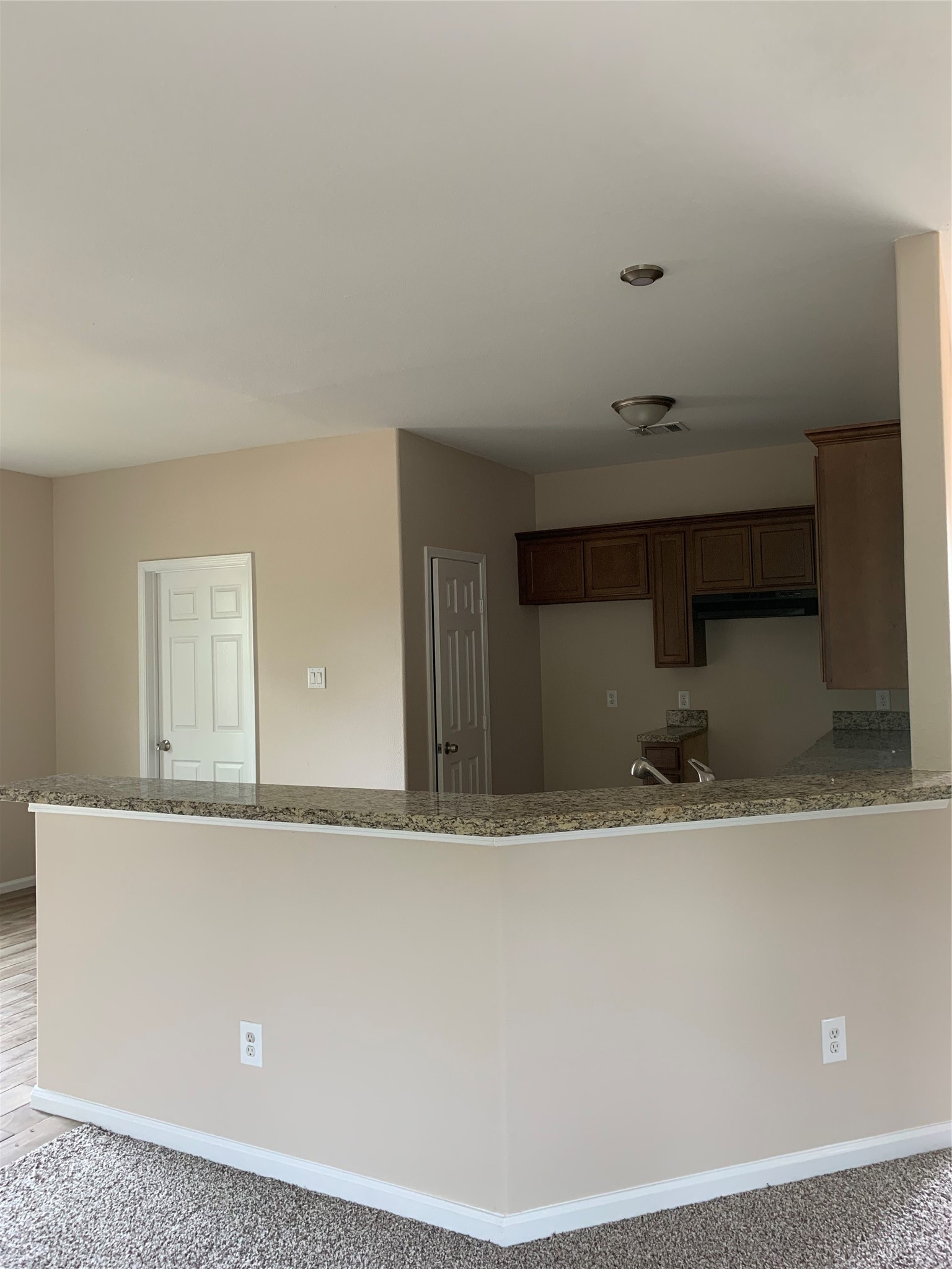 5329 Rue Street Houston, TX 77033 - Photo 9 of 14