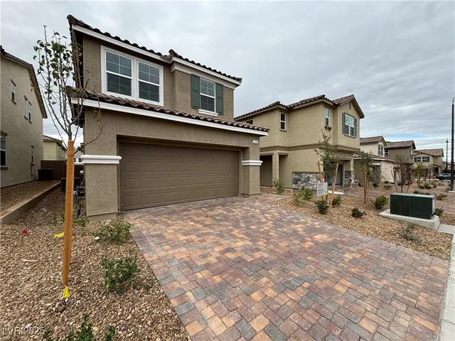 $2,395 | 2759 Biana Street, Henderson, NV 89044