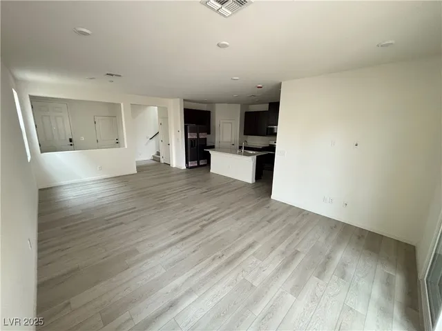 $2,395 | 2759 Biana Street, Henderson, NV 89044