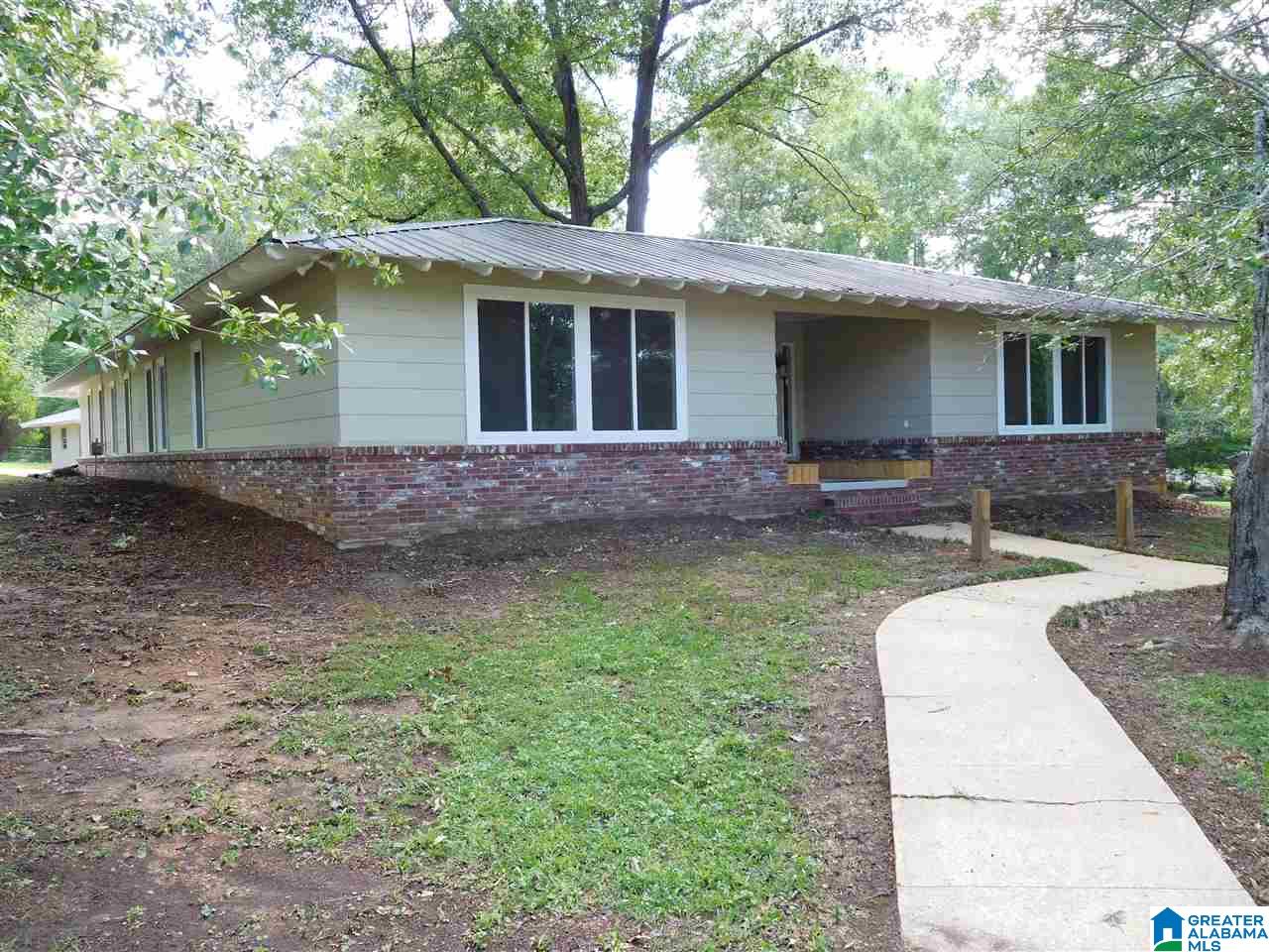 1465 Fairmont Road Sylacauga, AL 35150 - Photo 1 of 49