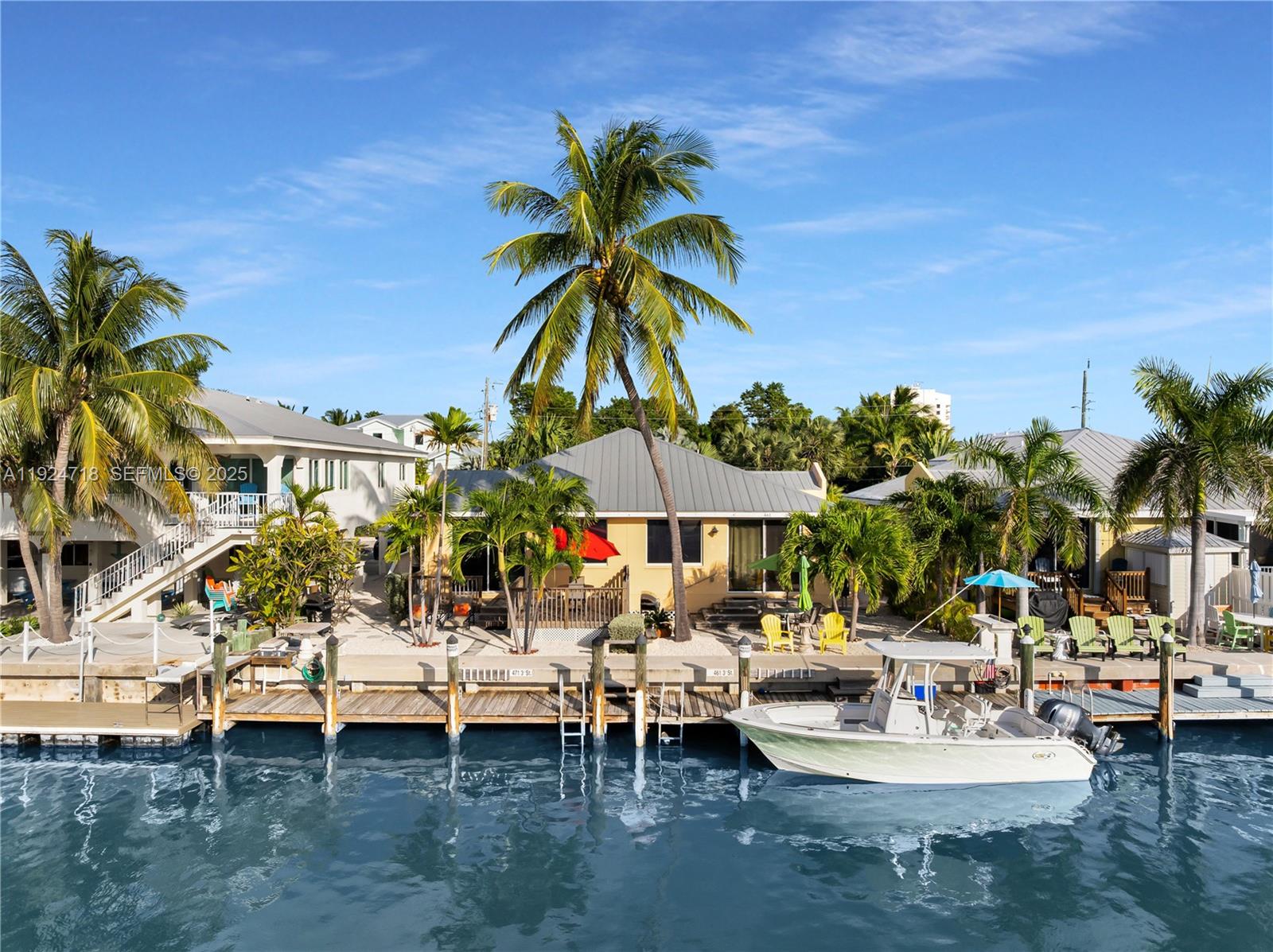 461 3rd Street Key Colony Beach, FL 33051 - Photo 2 of 79