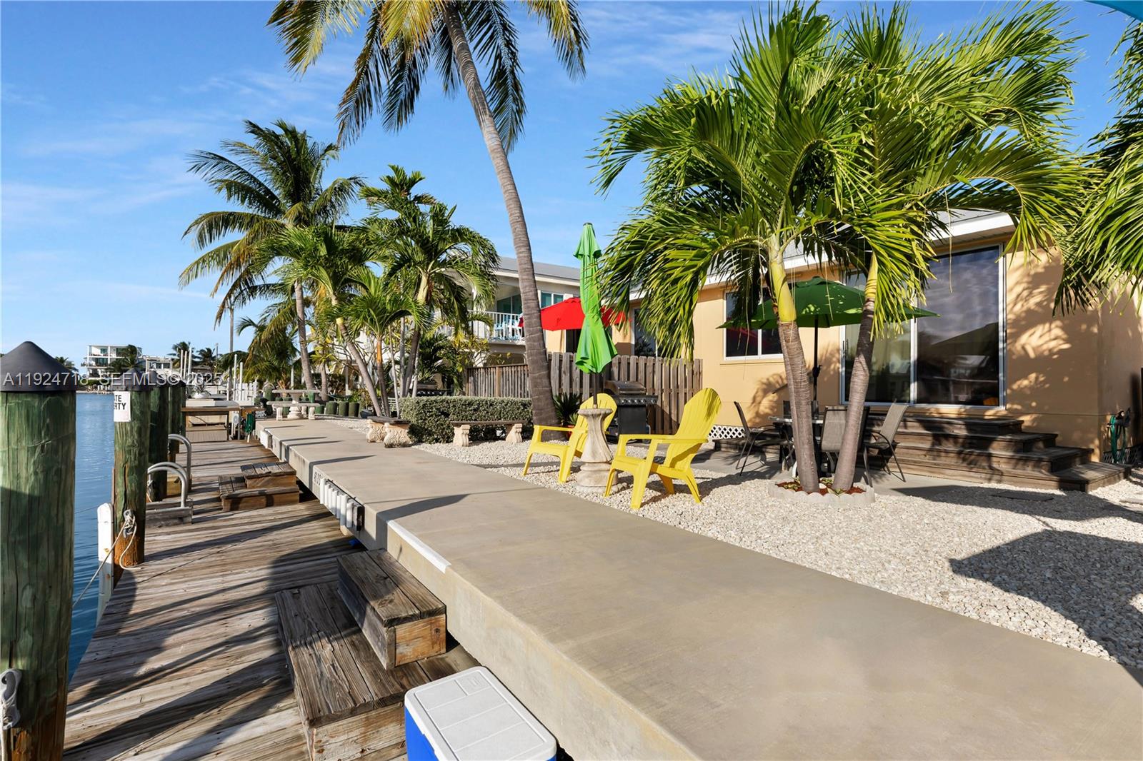 461 3rd Street Key Colony Beach, FL 33051 - Photo 7 of 79