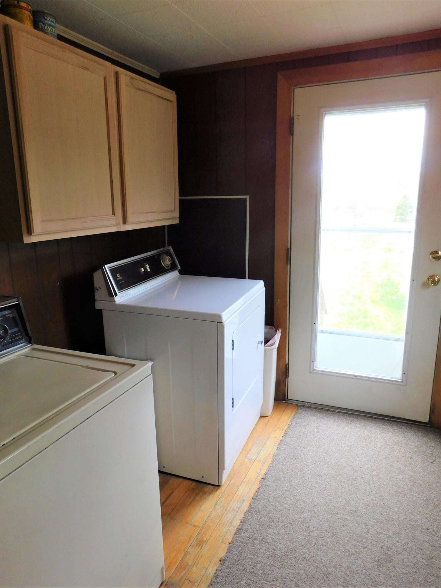 21 Harmony Road Wellington, ME 04942 - Photo 19 of 63 Washer/Dryer