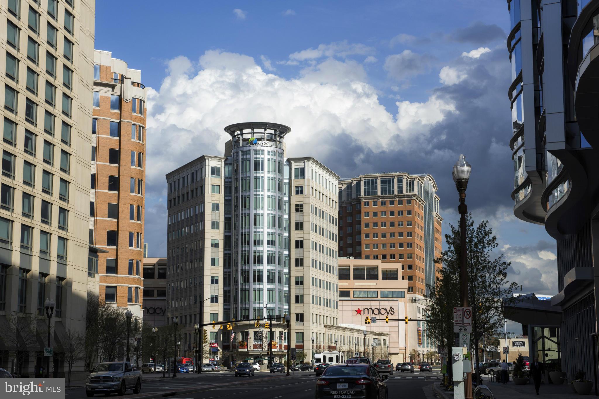 851 North Glebe Road, Unit 501 Arlington, VA 22203 - Photo 29 of 30 a front view of a building