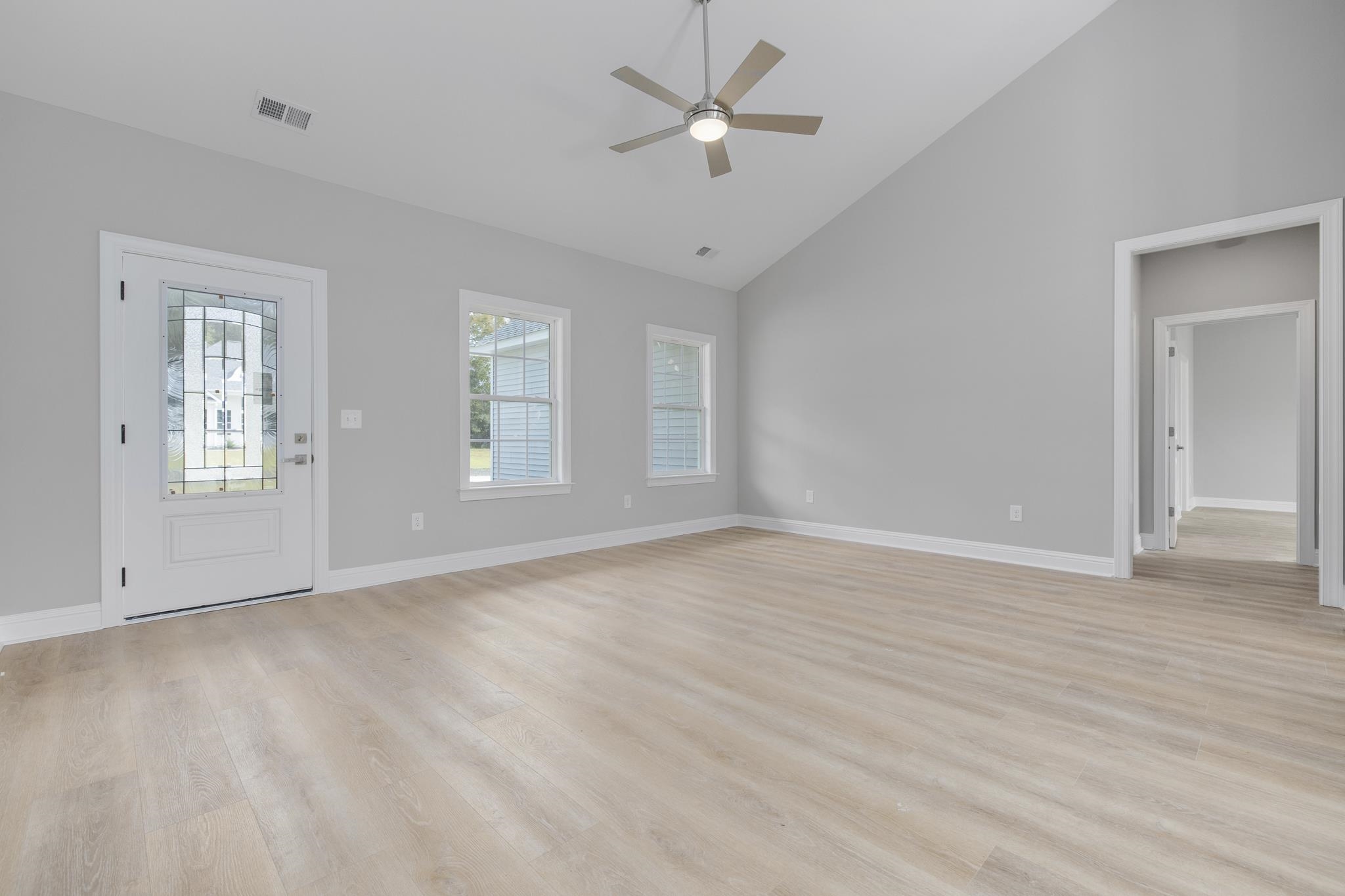 1904 Blue Bird Road Loris, SC 29569 - Photo 2 of 23