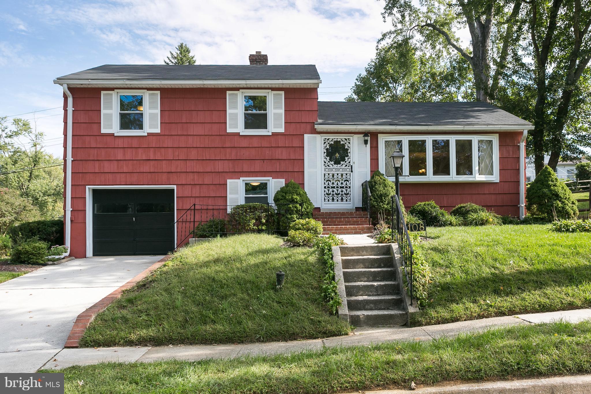 108 Ridgefield Road Lutherville-Timonium, MD 21093 - Photo 3 of 28 Exterior (Front)