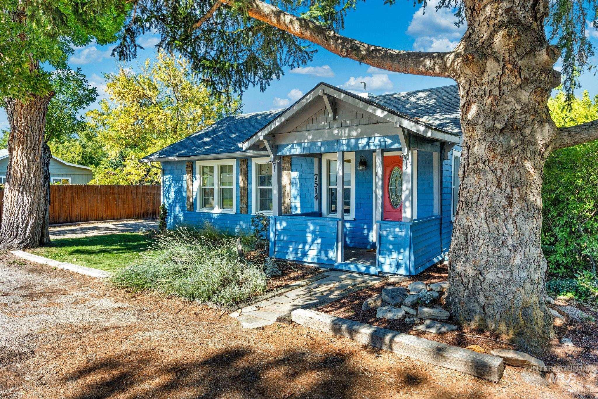 7514 West Swift Lane Boise, ID 83704 - Photo 39 of 46 Bungalow with a porch