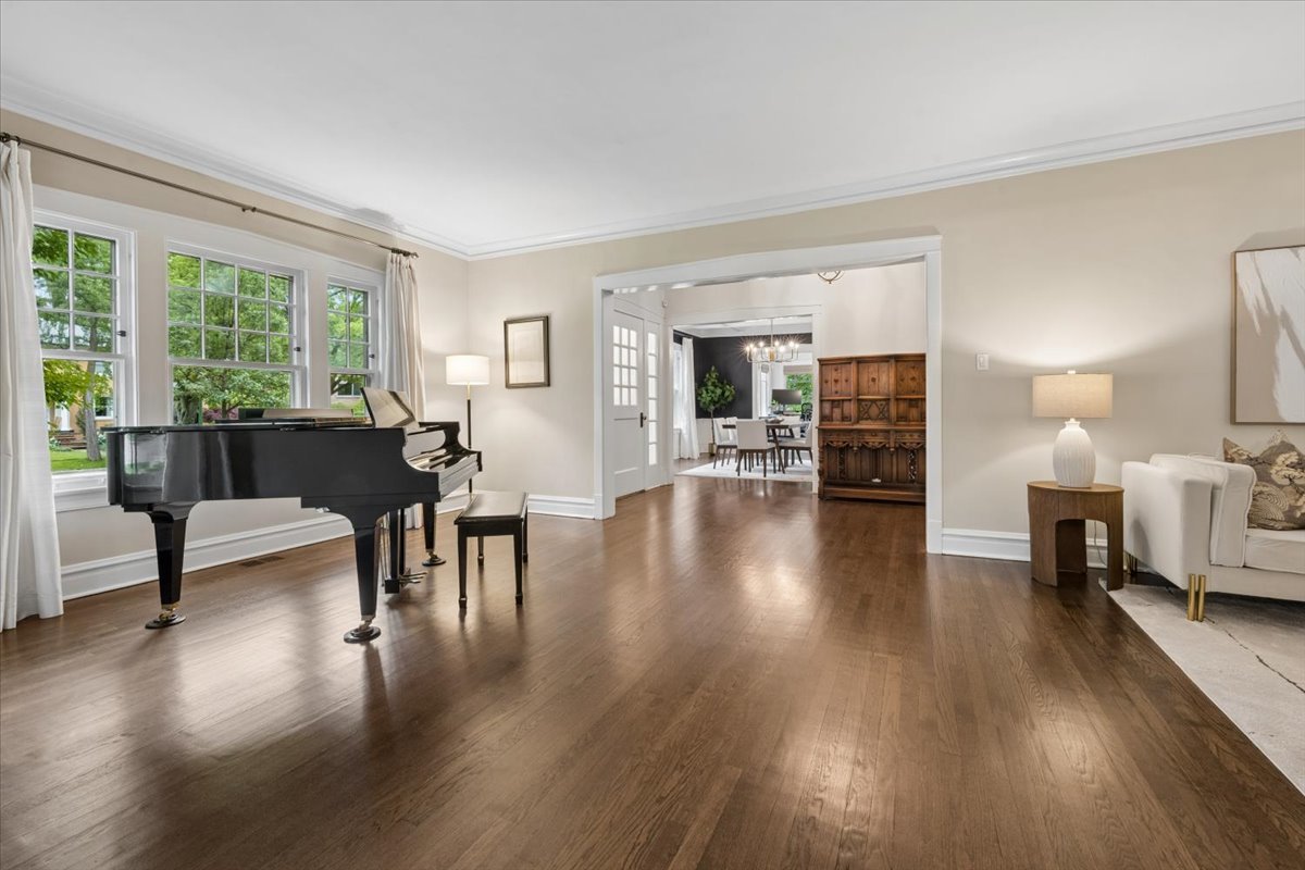 1141 Sheridan Road Wilmette, IL 60091 - Photo 7 of 52