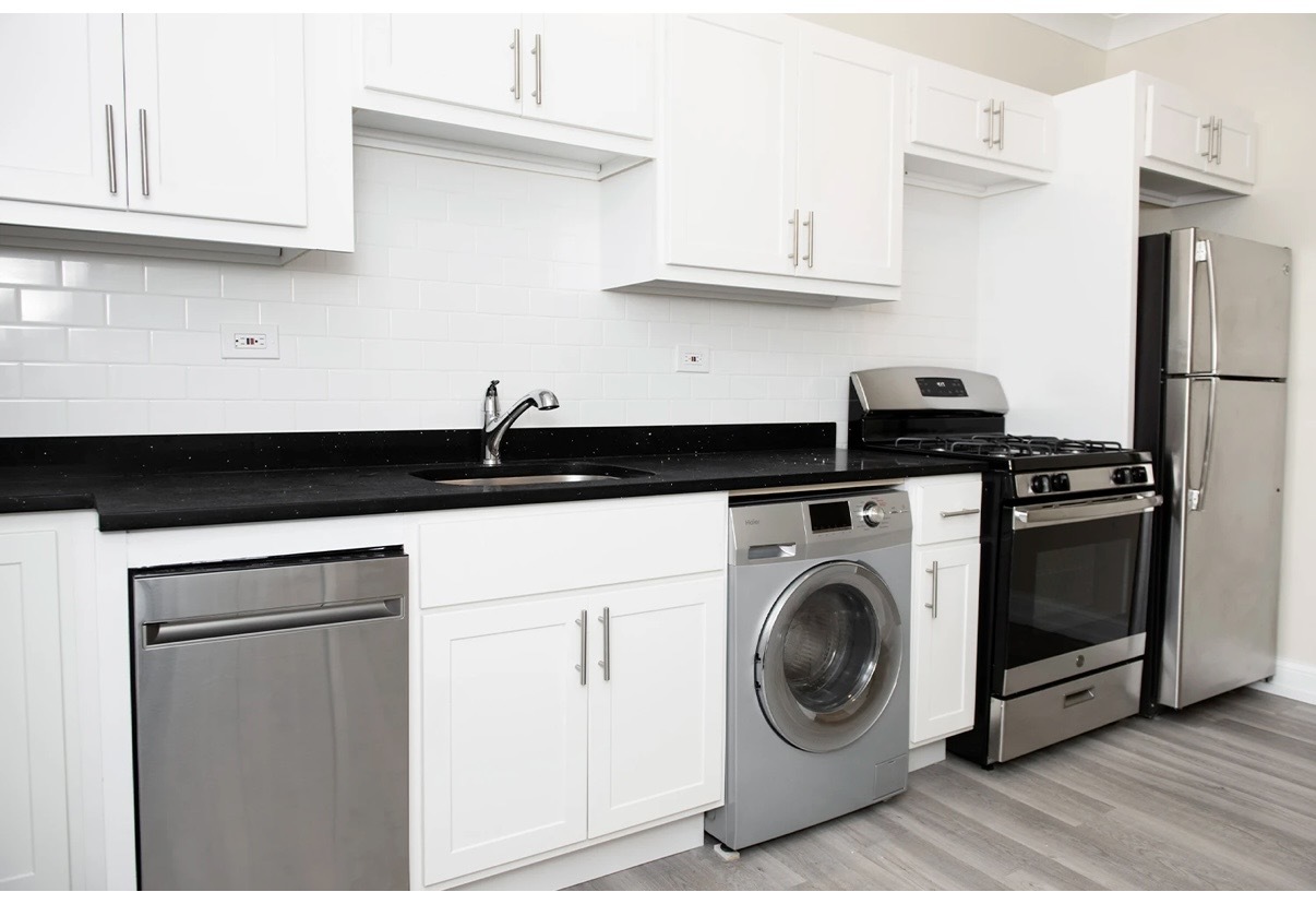730 West Roscoe Street, Unit 1N Chicago, IL 60657 - Photo 4 of 9