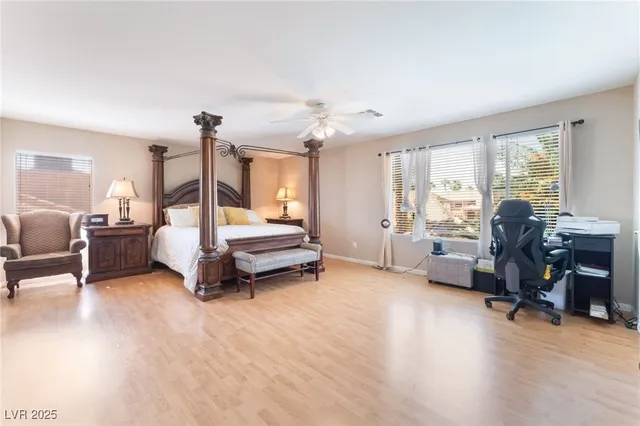 $699,999 | 7504 Heather Knoll Circle, Las Vegas, NV 89129