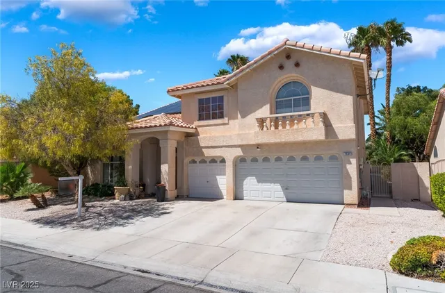 $699,999 | 7504 Heather Knoll Circle, Las Vegas, NV 89129
