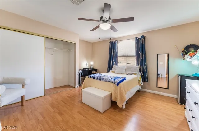 $699,999 | 7504 Heather Knoll Circle, Las Vegas, NV 89129